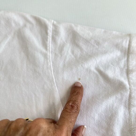 Levi’s Women Graphic T-Shirt Beige Short Sleeve Medium Crop Crew Neck Logo Relax - Picture 6 of 9